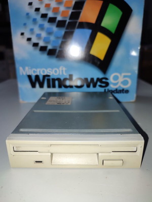 Sony MPF520 3.5" Floppy used