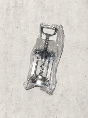 Metal wine corkscrew with double lever