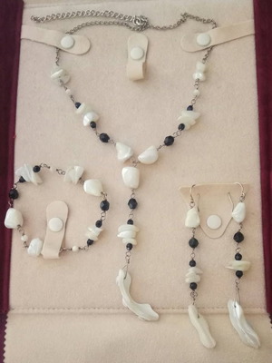 Jewelry set with onyx and 925 silver, new, two colors brown-white