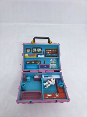 Polly Pocket playset