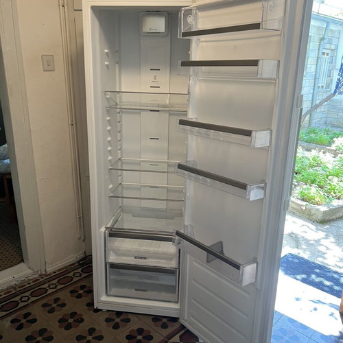 Whirlpool refrigerator, cooling only, no freezer