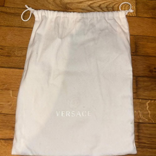 Versace Medusa patent leather heels new, size 39, pink