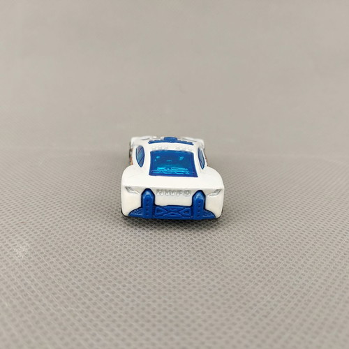 Hot Wheels Speed Trap 2010 HWPD toy car used, white-blue 1:64