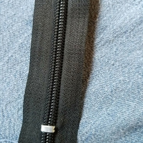 Zippers 1.5 Meter Thick Large, new, pack of 8