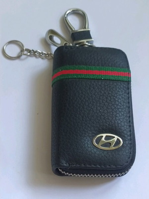 Κλειδοθήκη Hyundai καινούργια, μαύρη με φερμουάρ και λογότυπο