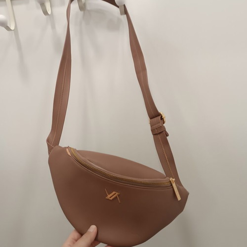 Verde women's beige waist bag used