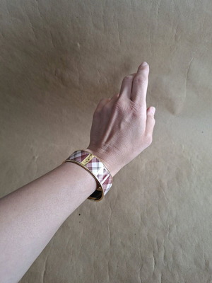 Legend Vogue Medium bracelet pink tartan like new, plated with 24k gold