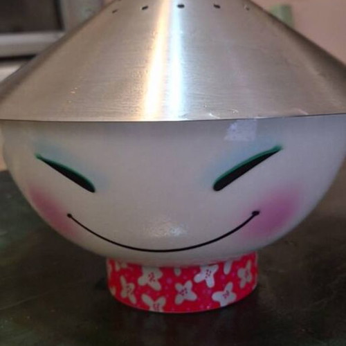 Pylones Mao vintage serving bowl and strainer