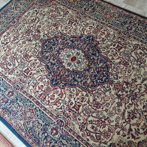 Synthetic Oriental Rug like new, classic Persian design 2.00x1.40m
