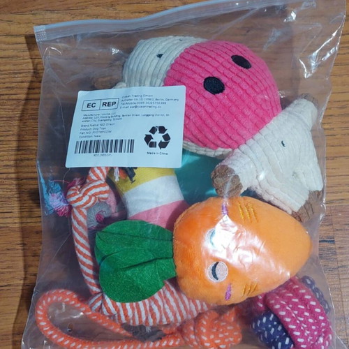 Dog toy set of 8 plush toys new