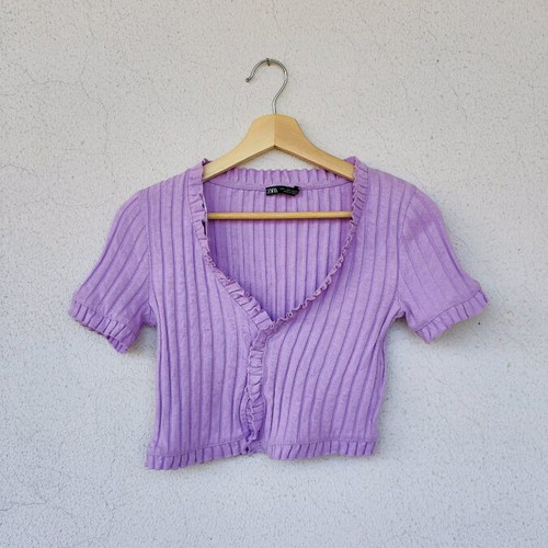 Zara cropped blouse new with buttons and soft fabric