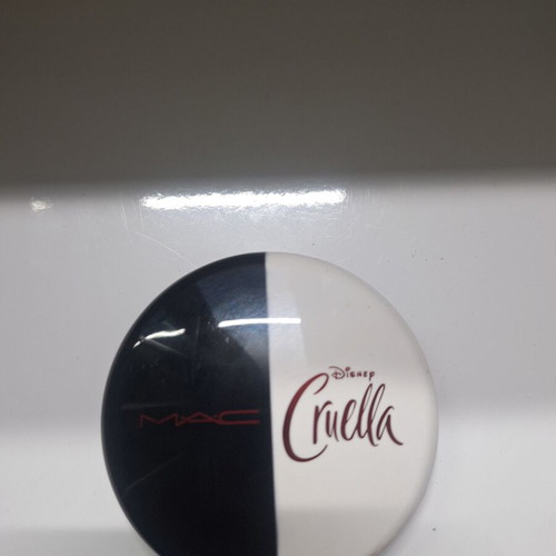 M.A.C Powder Blush Duo Disney Cruella limited edition like new