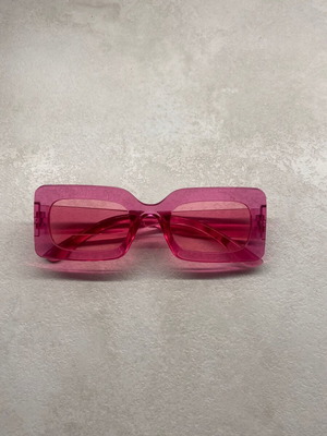 Pink sunglasses like new, modern and stylish