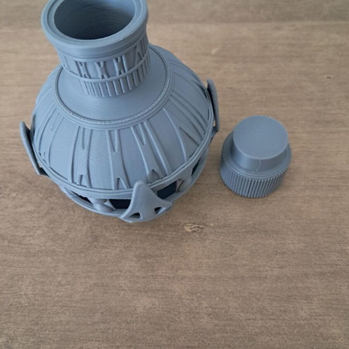 3D printed health pot with blood red D&D dice set