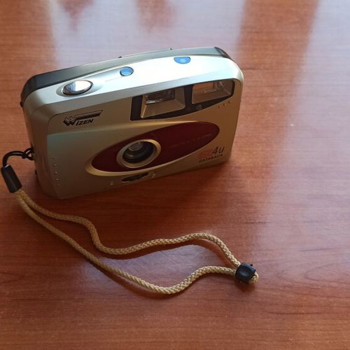 WIZEN EZ 4u camera like new