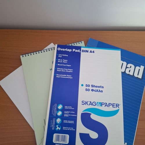 Set of 4 A4 Notepads like new, 50 sheets each