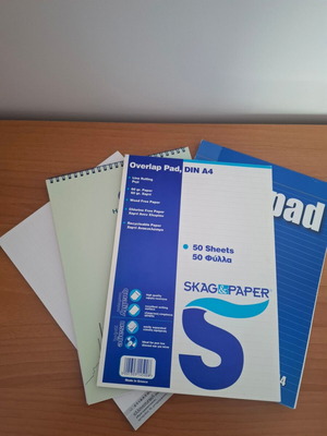 Set of 4 A4 Notepads like new, 50 sheets each