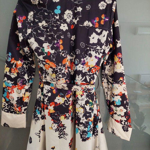 Desigual trench coat used, light printed, size 36