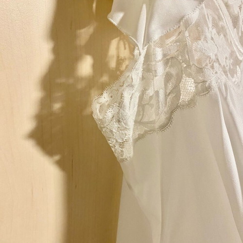 Sleep dress long satin Magic Bride white new with lace