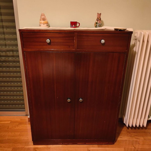 Cabinet with two drawers like new, brown color