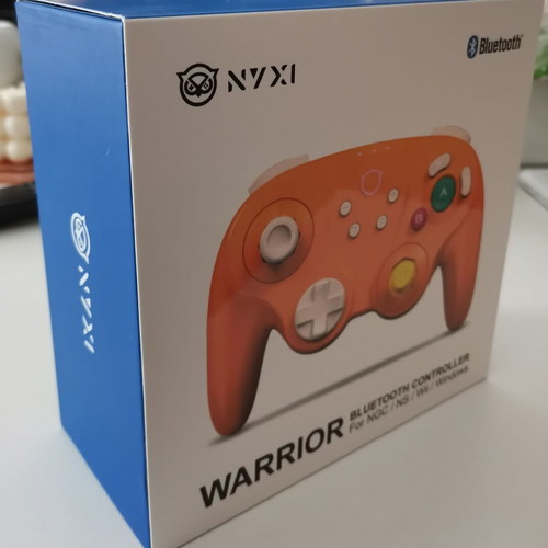 Nyxi Warrior Orange Wireless Controller for Nintendo GameCube and Wii new