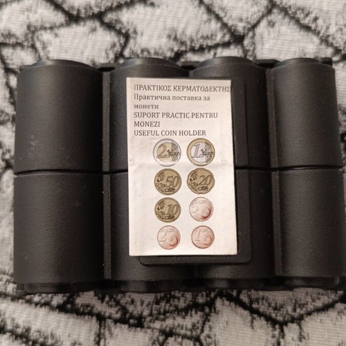 Coin holder for euro coins