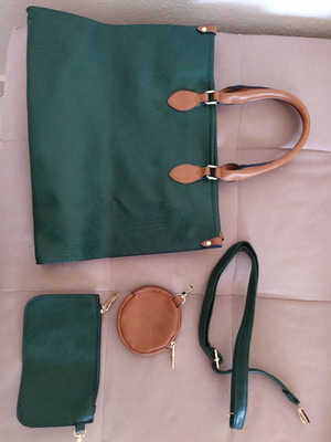 Women's bag with strap and two wallets, unused