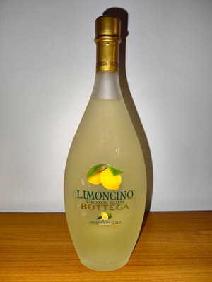 Limoncino Bottega sealed 500ml 30% Vol Italian liqueur