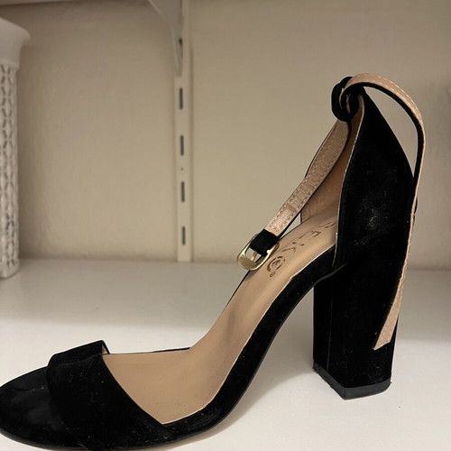 Black platform sandals like new with thick heel size 39