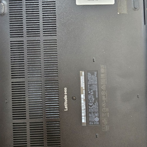 Dell Latitude 5400 8th Gen i5 8GB 256GB NVMe SSD like new