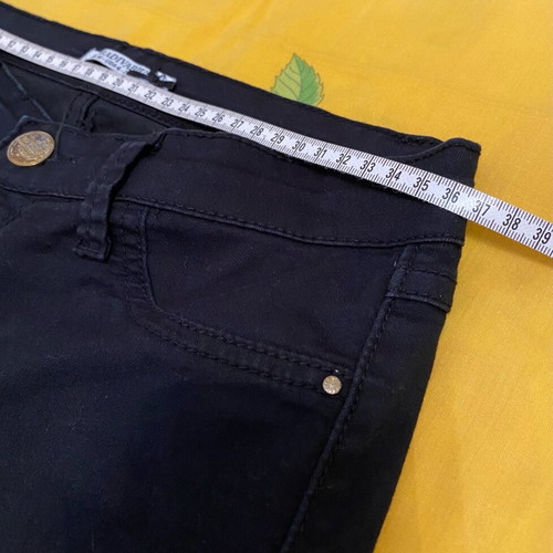 Stradivarius black pants slim fit like new size S