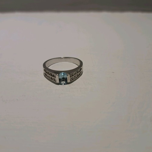 Silver Ring 925 with Blue Stone like new