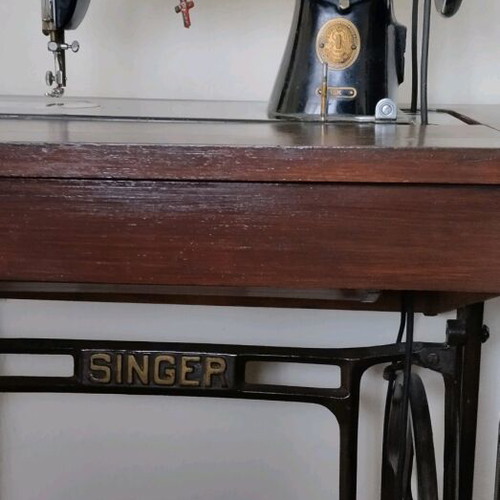 Singer 15 K antique sewing machine used