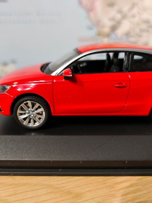 Μινιατούρα Audi A1 2010 σε κλίμακα 1/43 καινούργια