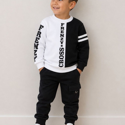 FRENZY sweatshirt for boy 4 years old, new, white and black