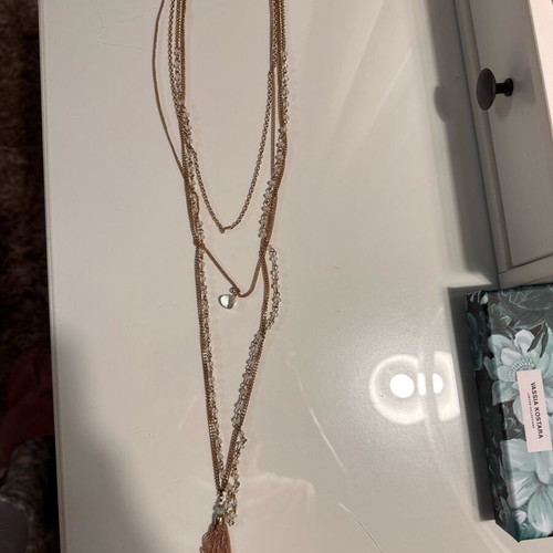 Necklaces used, pack of 2 pieces