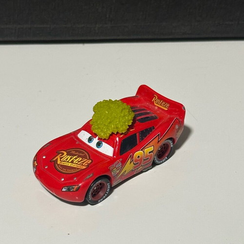 Disney Cars Lightning McQueen metal toy car like new with funny feature