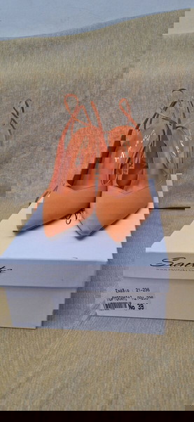 Sante Γόβα Σατέν με Ανοιχτή Φτέρνα – Νούμερο 39