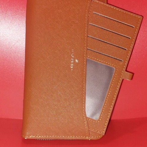 Verde wallet brown like new