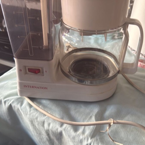 Internation Filter Coffee Maker white, like new