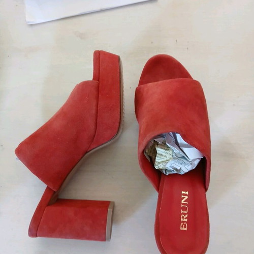 Bruni suede mules size 40 like new, red