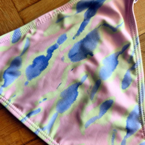 Pimkie Tie Dye Bikini Bottom size M new, pink and multicolor