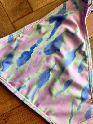 Pimkie Tie Dye Bikini Bottom size M new, pink and multicolor