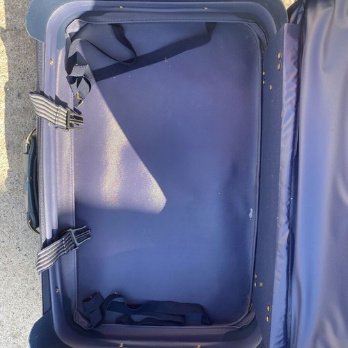 Carlton vintage set of 2 navy blue suitcases used