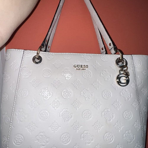 Guess shoulder bag like new