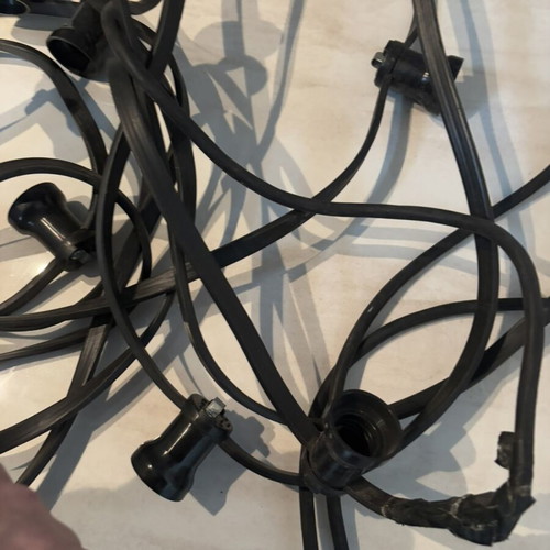 Outdoor lighting cable with 20 lamp sockets like new