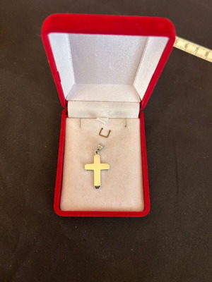Silver Cross 925 new, 4.38 g approx, 2 cm length