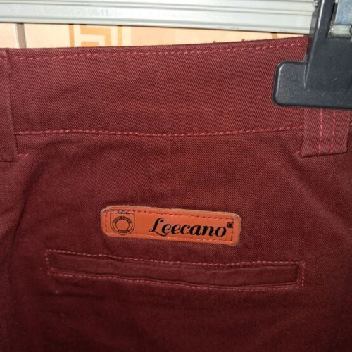 Vancouver burgundy bermuda shorts