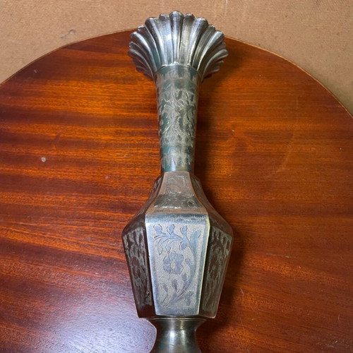 Engraved silver-plated vase like new for flowers