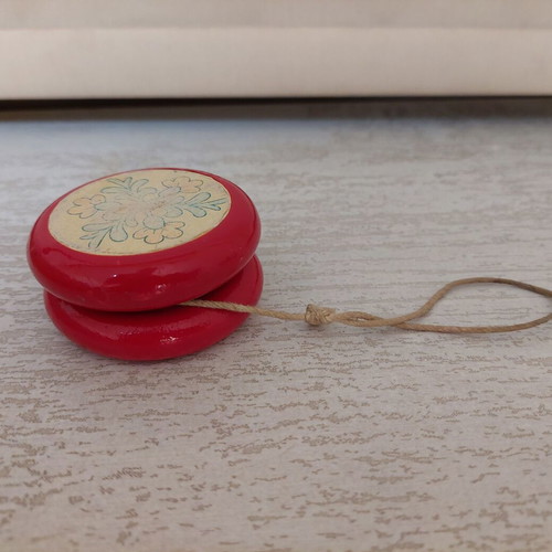Yo-yo collectible vintage 80s used, wooden